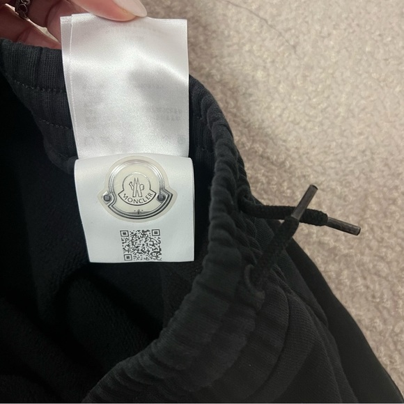 Moncler Joggers - Picture 8 of 11